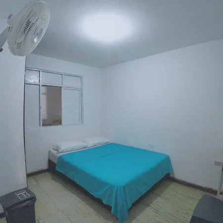 Hostal Bau Cali Exterior photo